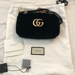 SOLD Gucci mini velvet marmont